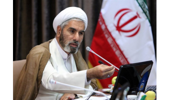 نقد حجت‌الاسلام والمسلمین دکتر علیرضا پیروزمند بر کتاب «عصر حیرت»