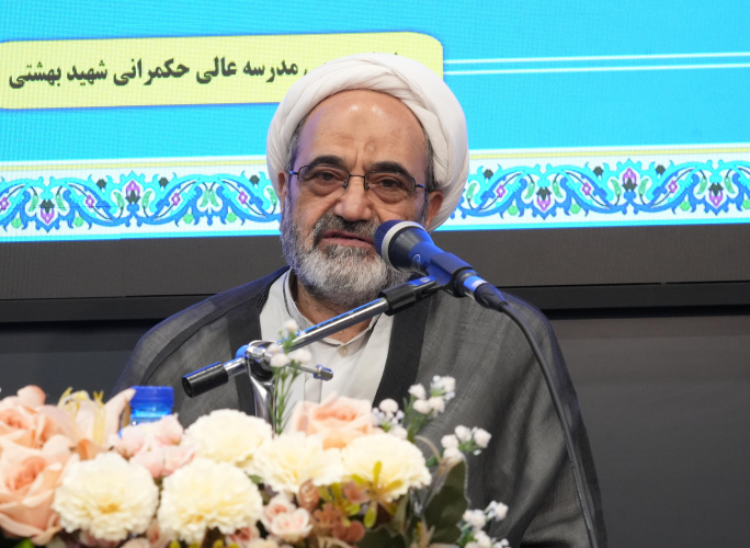 دکتر ذو علم: «مدرسه عالی حکمرانی شهید بهشتی باید با ارائه تعبیری دقیق و مستدل از حکمرانی اسلامی، الگویی مبتنی بر ولایت را جایگزین نگاههای سکولار و اومانیستی غرب کند.»